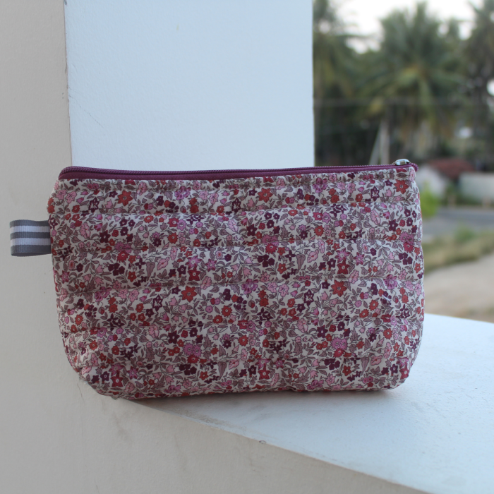 make-up-pouch