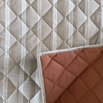 Quilt Slim Bed 400 GSM ( 5*7 Ft)